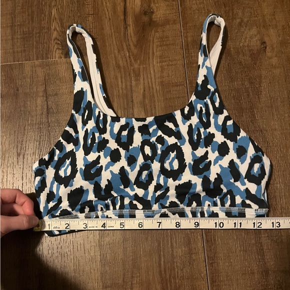 FLEO Celine Sports Bra - Blue Leopard - Picture 5 of 7